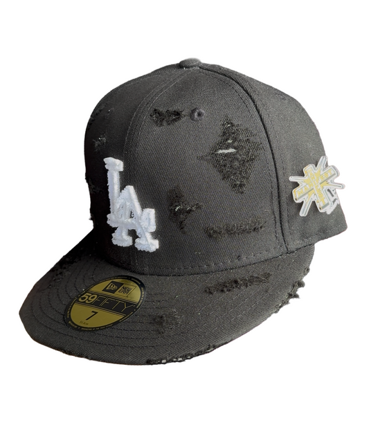 MNFST CROSS PIN BADGE